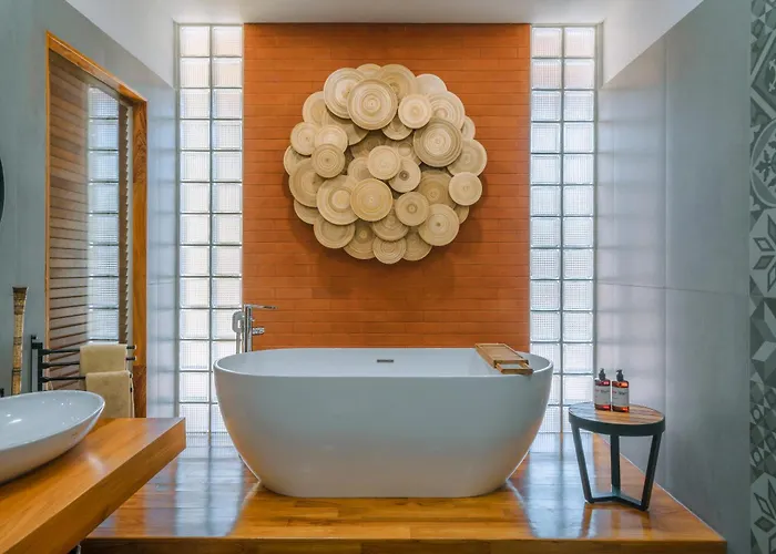 Aless - Designer 4br With Sauna, Jacuzzi, Ice Bath, Gym & Rooftop