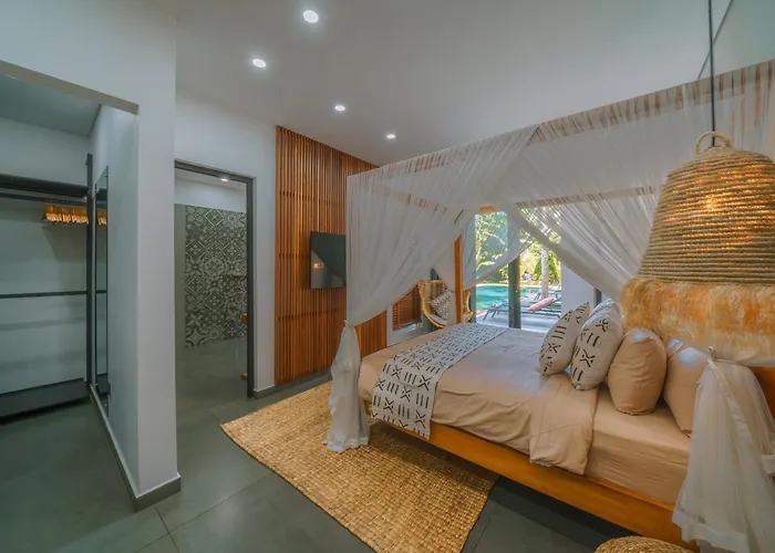 Villa Aless - Designer 4br With Sauna, Jacuzzi, Ice Bath, Gym & Rooftop *