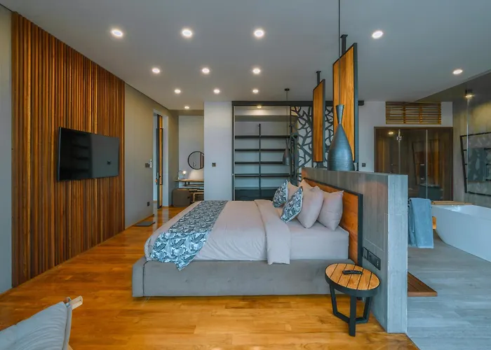 Aless - Designer 4br With Sauna, Jacuzzi, Ice Bath, Gym & Rooftop Villa *